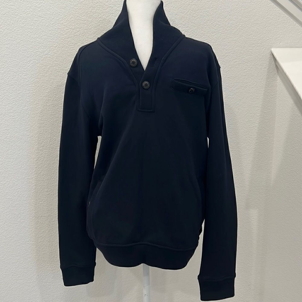 Men’s Ted Baker Sweater.